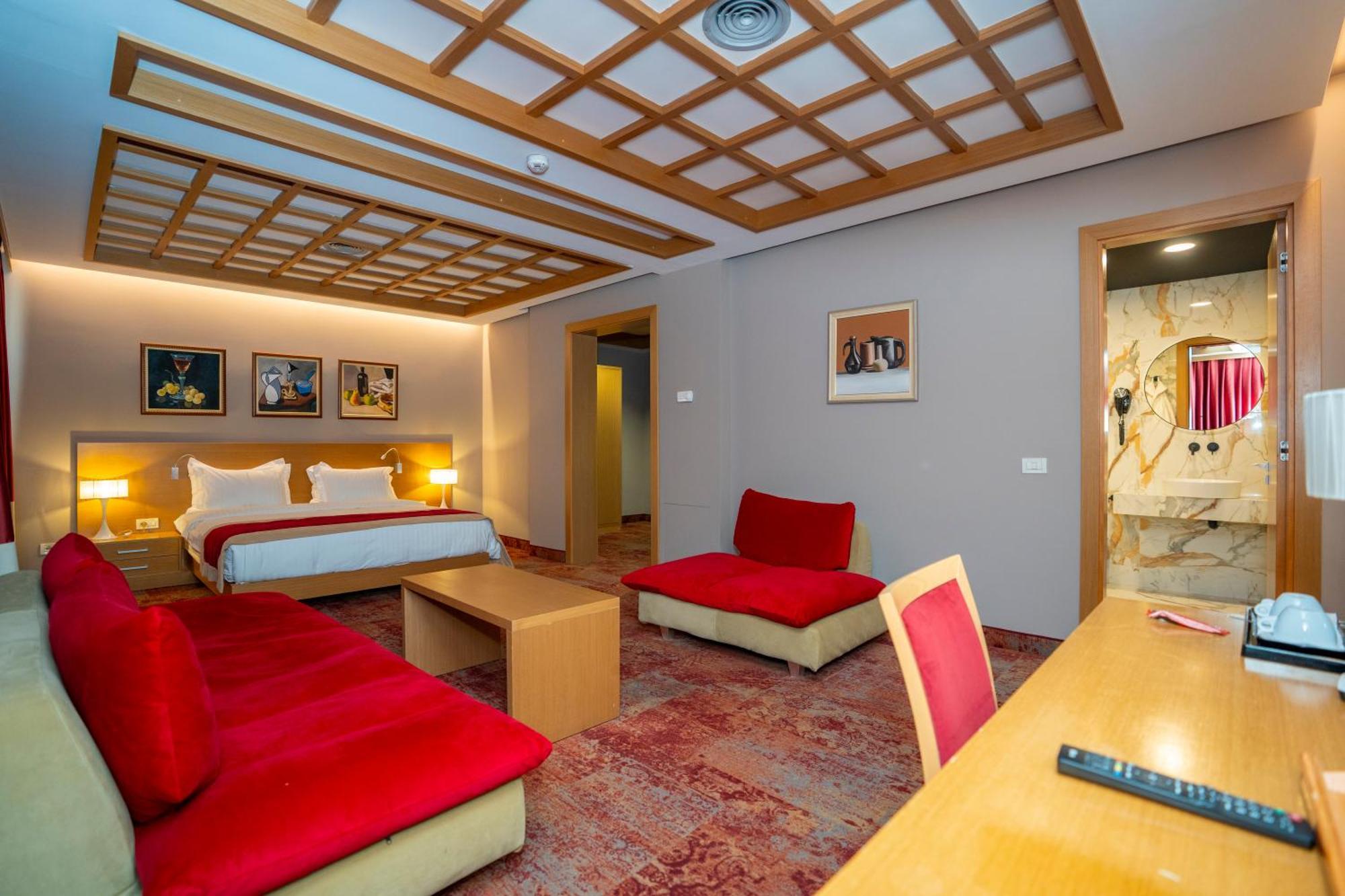 Colosseo&spa Hotel Shkodër